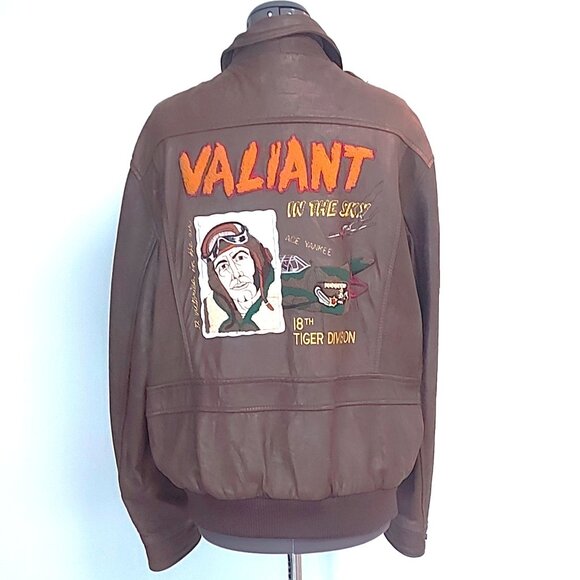 Vintage 18th Tiger Division Leather Bomber Jacket - Size 38/40 - Picture 6 of 13